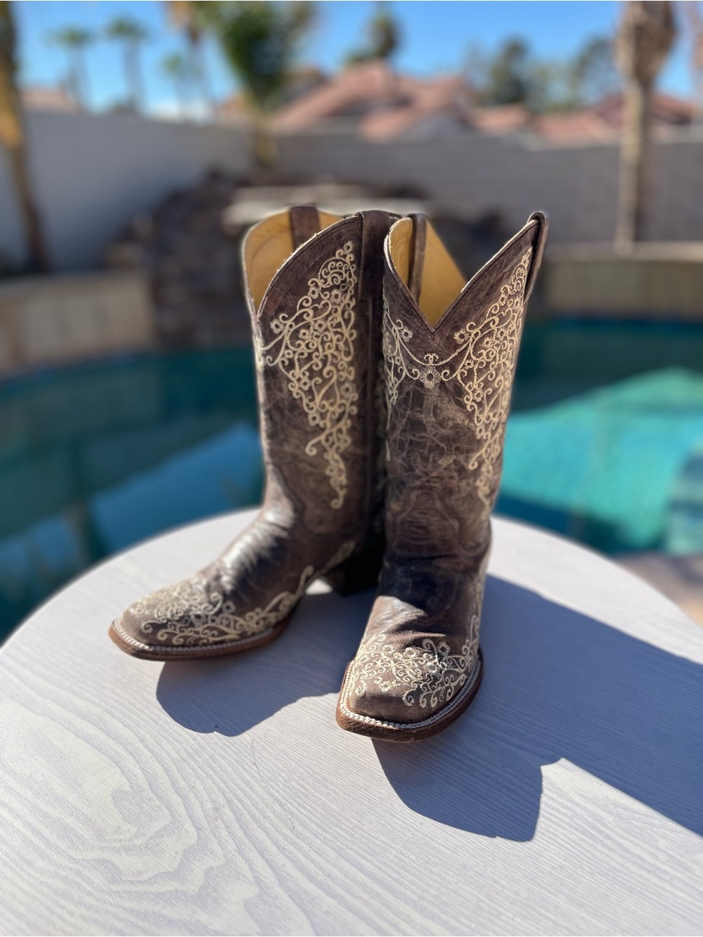 Women's Brown Western Embroidered Heeled Boots